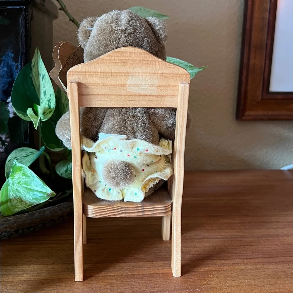 EUC Raikes Bears Nursery Collection Baby in High‎ Chair